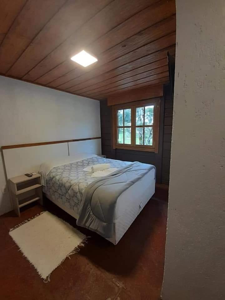 ホテルRefugio Jardim Mariana カネラ エクステリア 写真